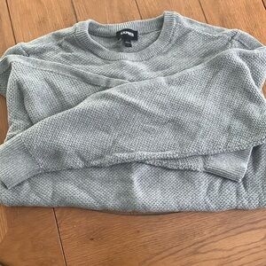 Mens Express Sweater - size L